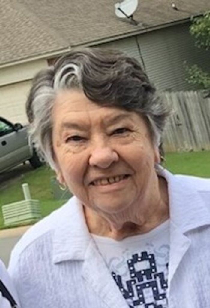 Henrietta Bustamante Profile Photo