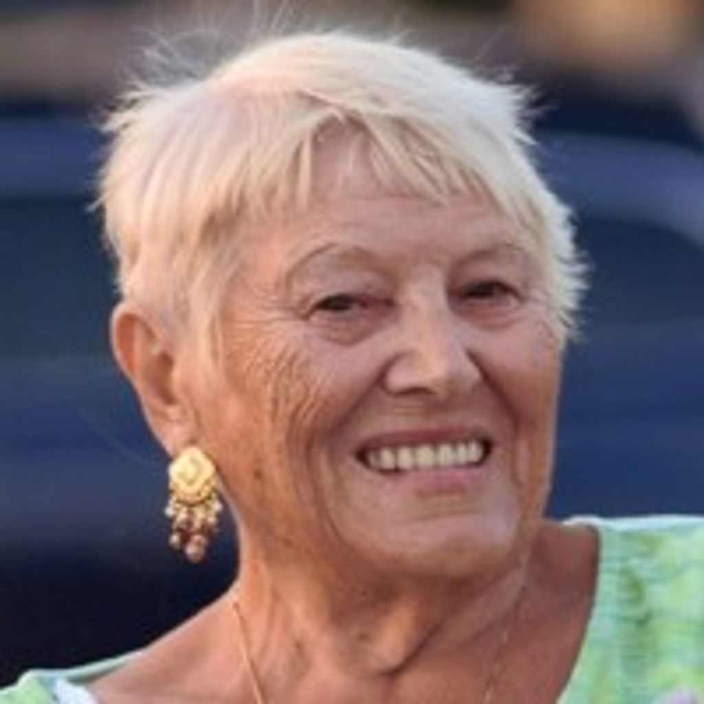 Lillian Maria Grooms