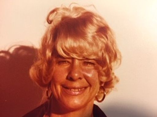 Sue Albertia photo gallery thumbnail 1 of 1
