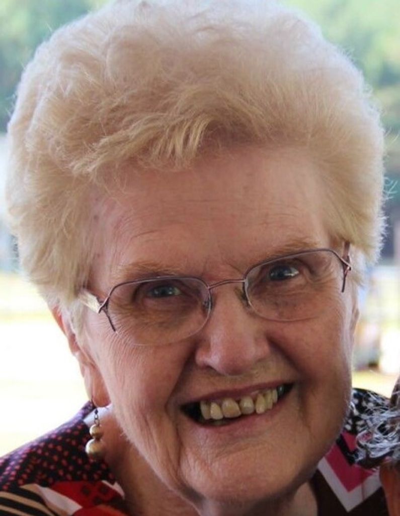 Joyce Ann (Tew)  Smallwood