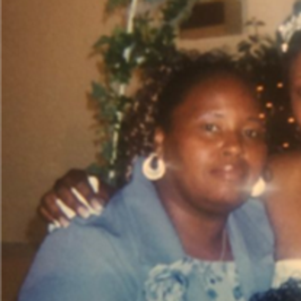 Starlynn E Jones Profile Photo