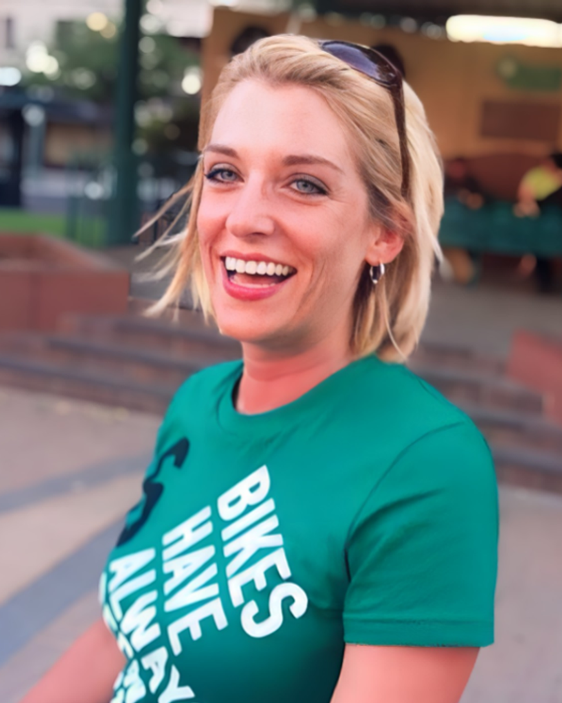 Roxie Samaniego Profile Photo