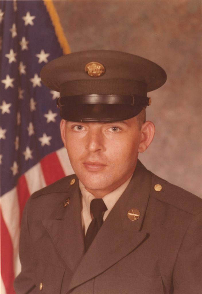 Larry Howard Smith Profile Photo