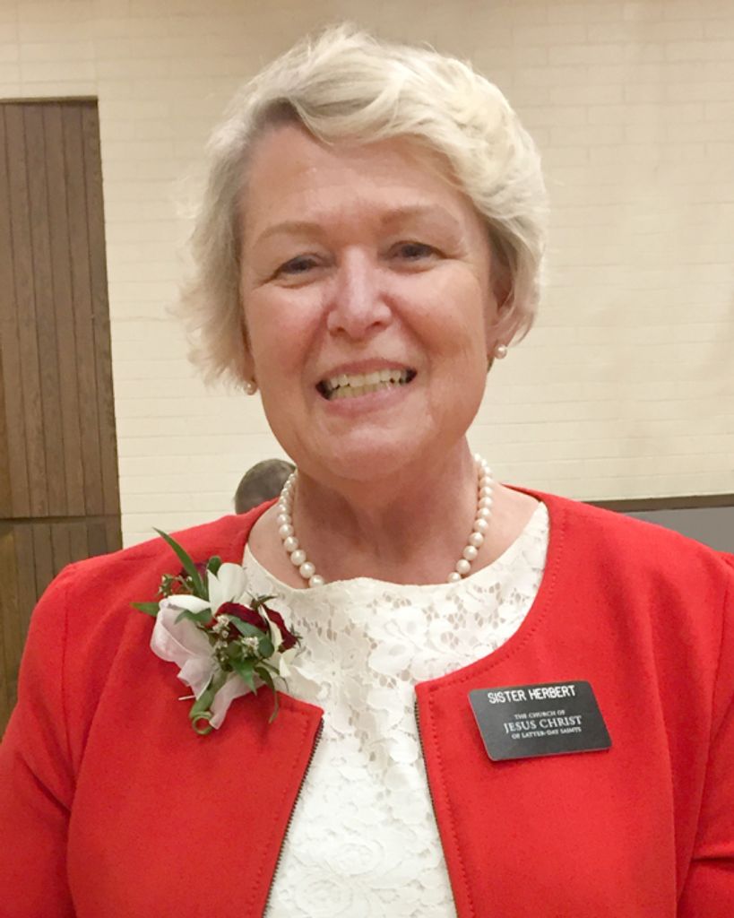 Connie (Davis)  Herbert