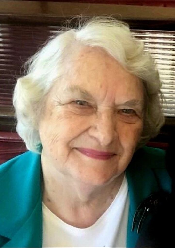 Anne Lind Profile Photo