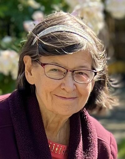 Ruth Hoyle Profile Photo