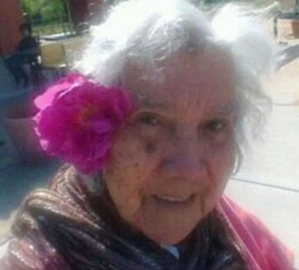 Maria De La Luz Ramos