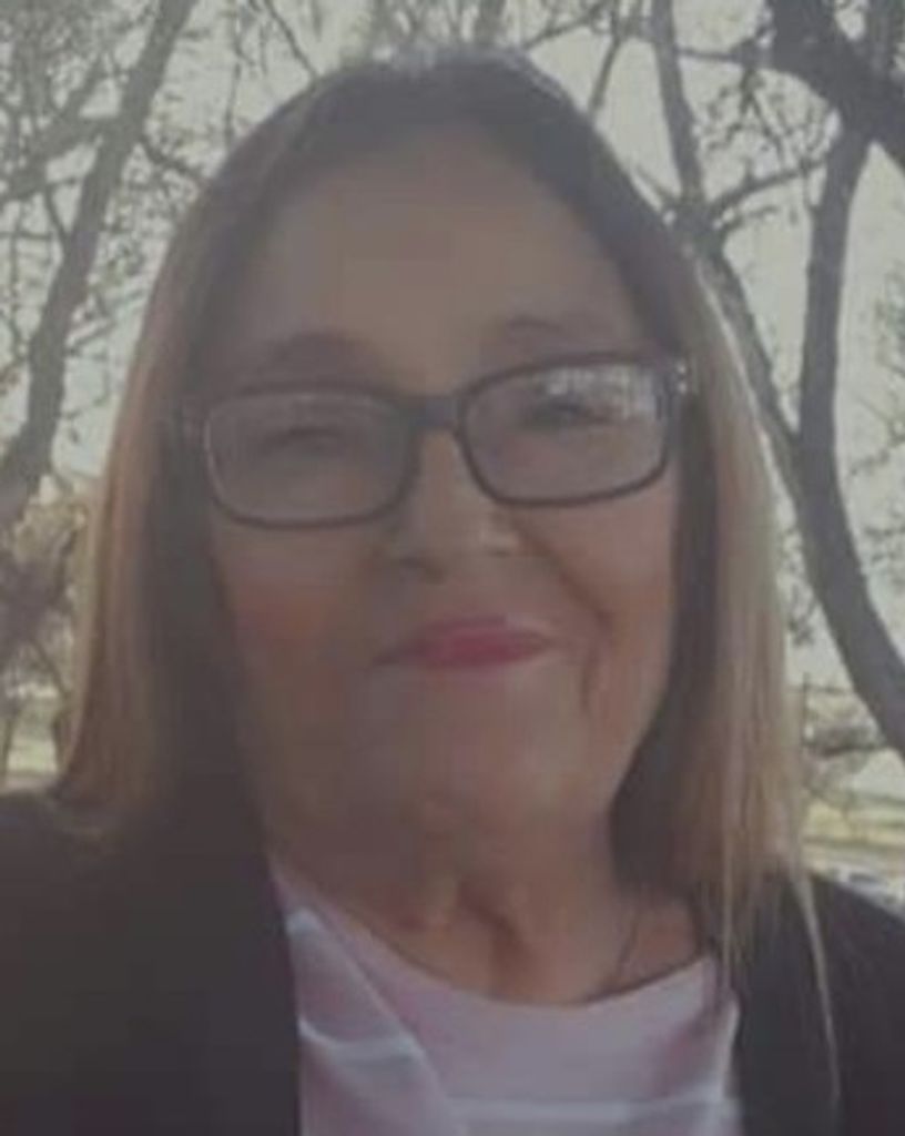 Loretta "Lori" Susie (Lucero)  Chavira