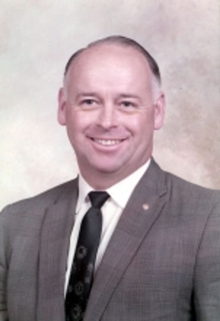 Vernon 'Bud' Sherwood