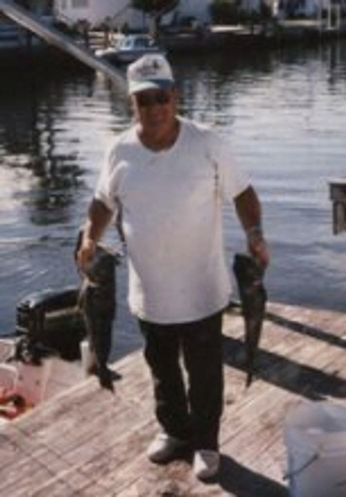 Everett "Leon" Sentell