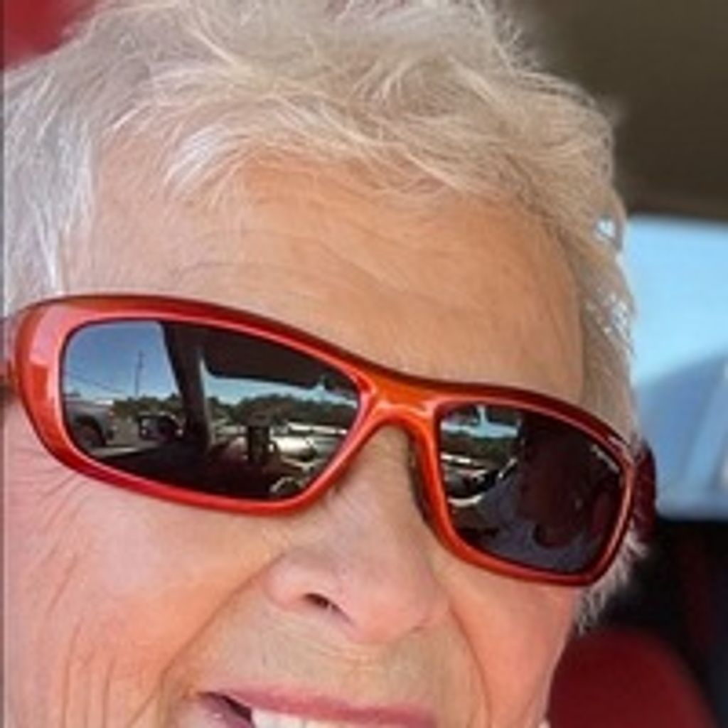 Anne Hutchens Taylor Profile Photo
