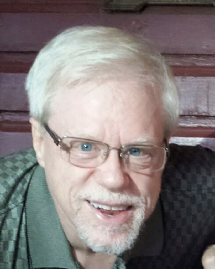 Lee Hedquist Profile Photo