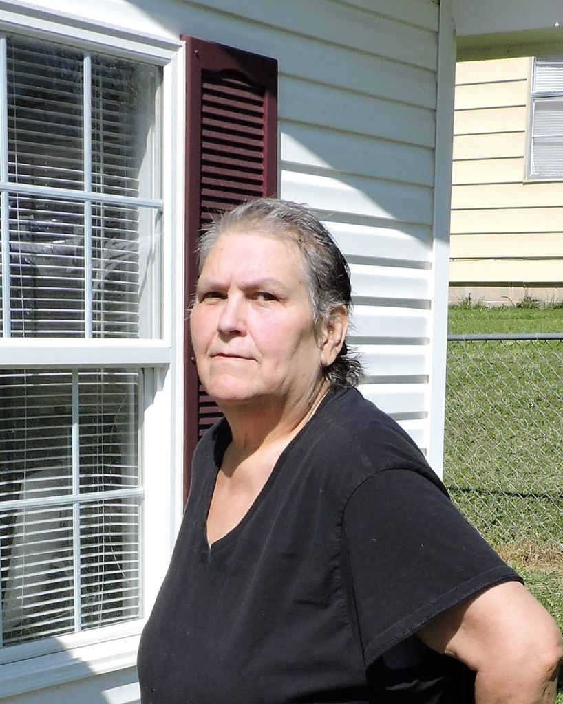 Cathie Moore (Nanny)