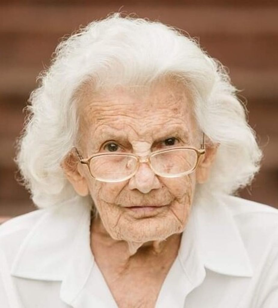 Sarah Brogdon Profile Photo