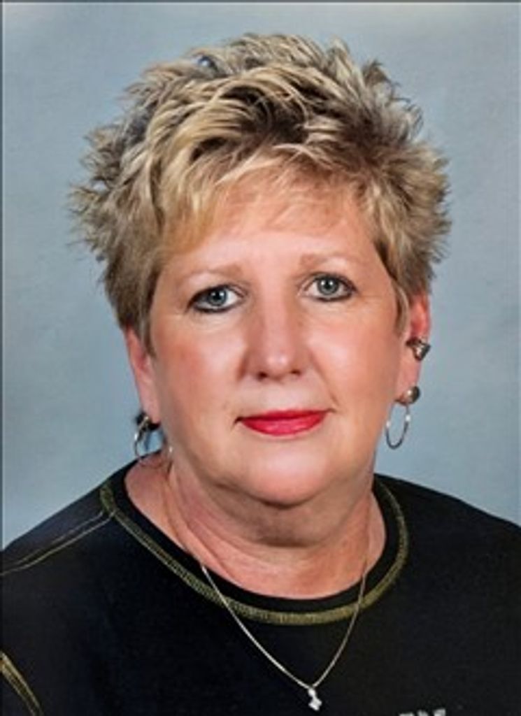 Nina Lee Lewis