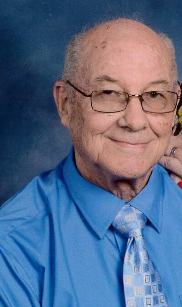 Paul Howard Woodworth Profile Photo