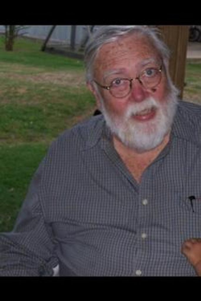 William J "Bill" Barnhouse Profile Photo