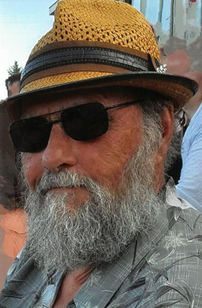 Dennis Hill Profile Photo