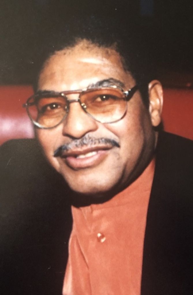 Lovie Lee Smith,  Jr.