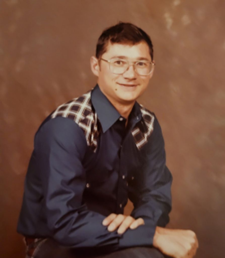 Lester Linville