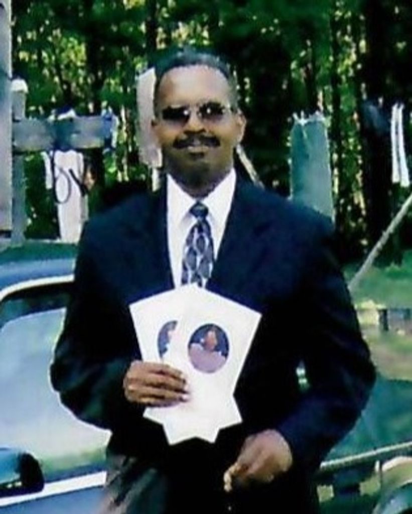 Robert Avon Gholson Profile Photo