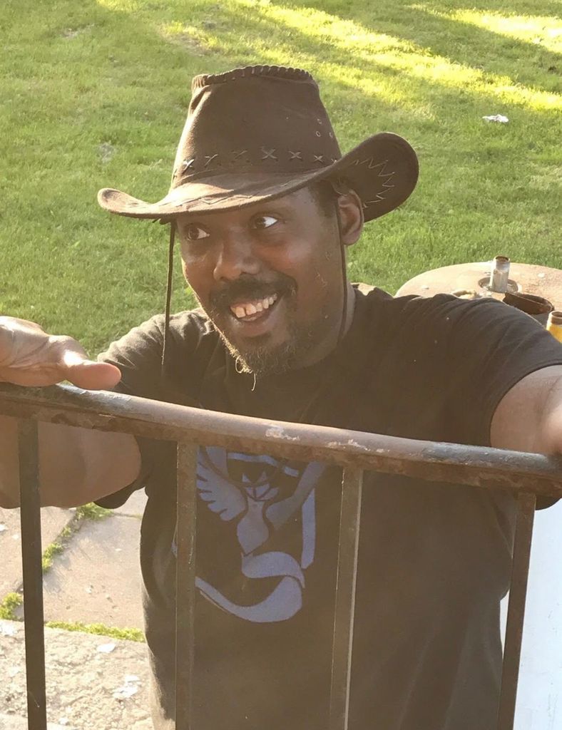 Glen Caruy Shaw Profile Photo