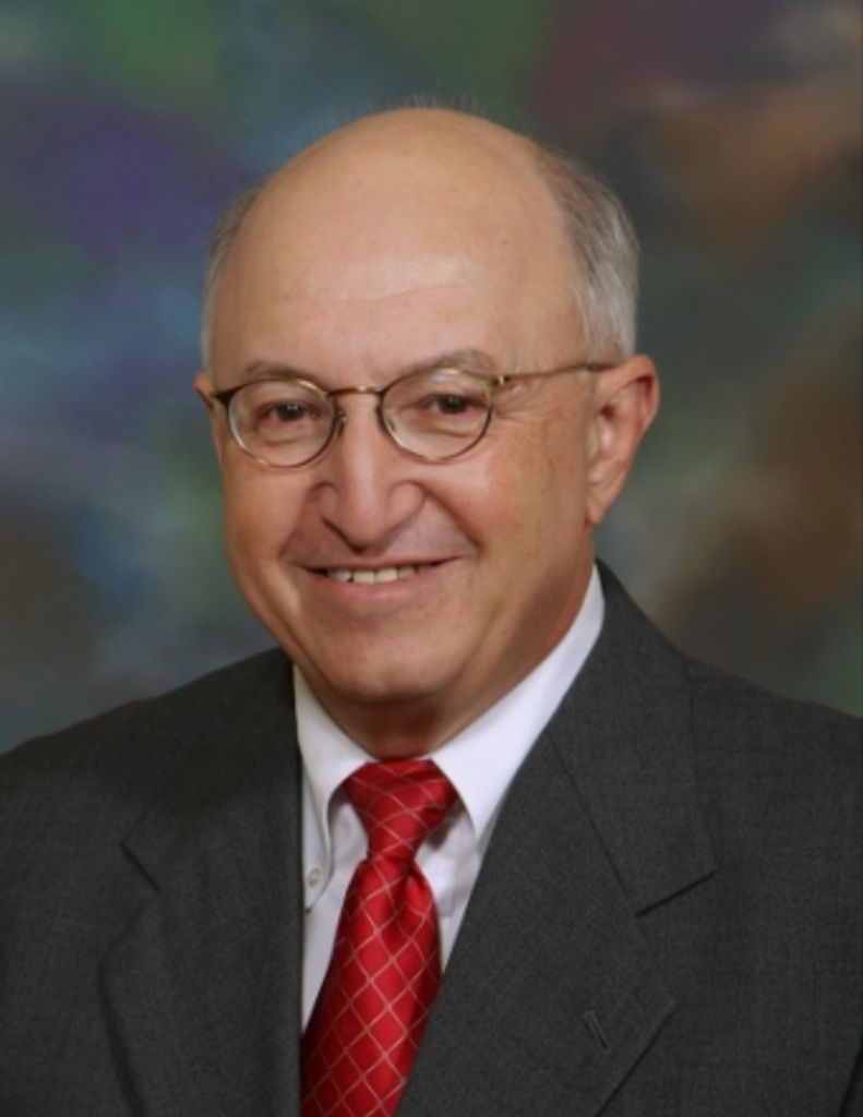 Tom Englander Profile Photo
