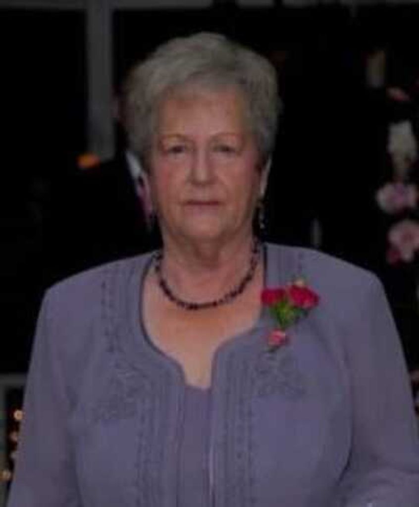 Bobbie Hall Profile Photo