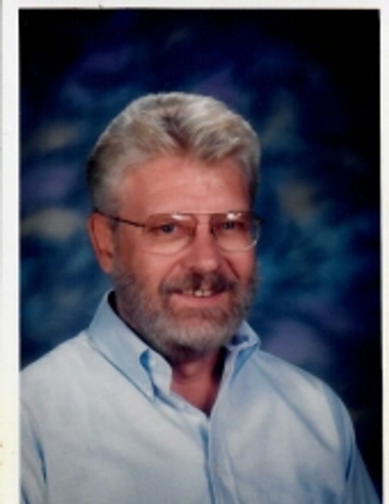 Robert D. "Tex" Flint Profile Photo