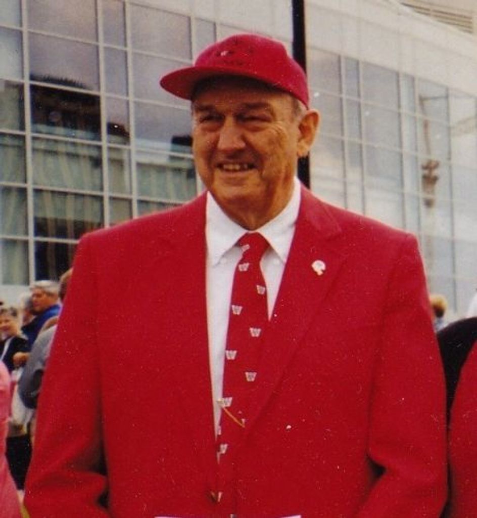 Robert Weber Profile Photo