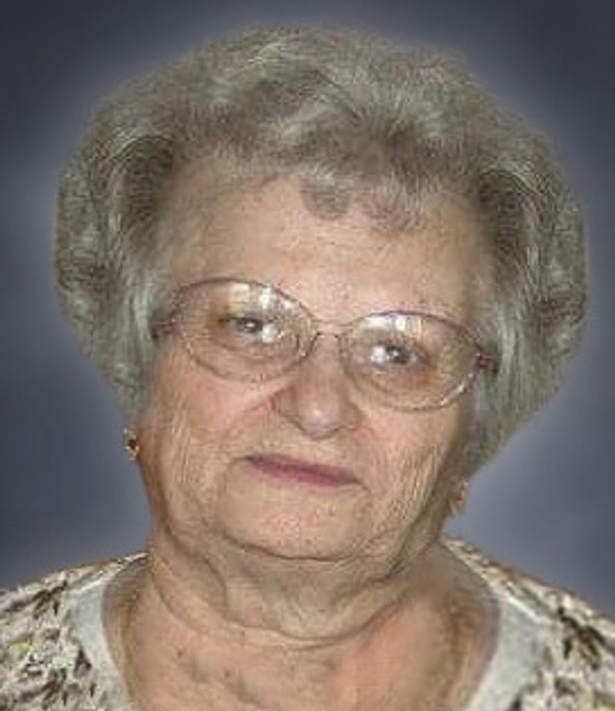 Aurelina R. (Medeiros)  Freitas
