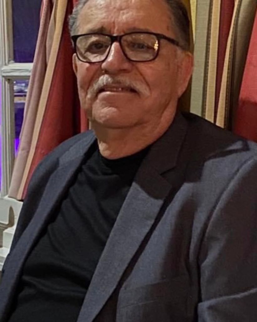 Roberto Cruz
