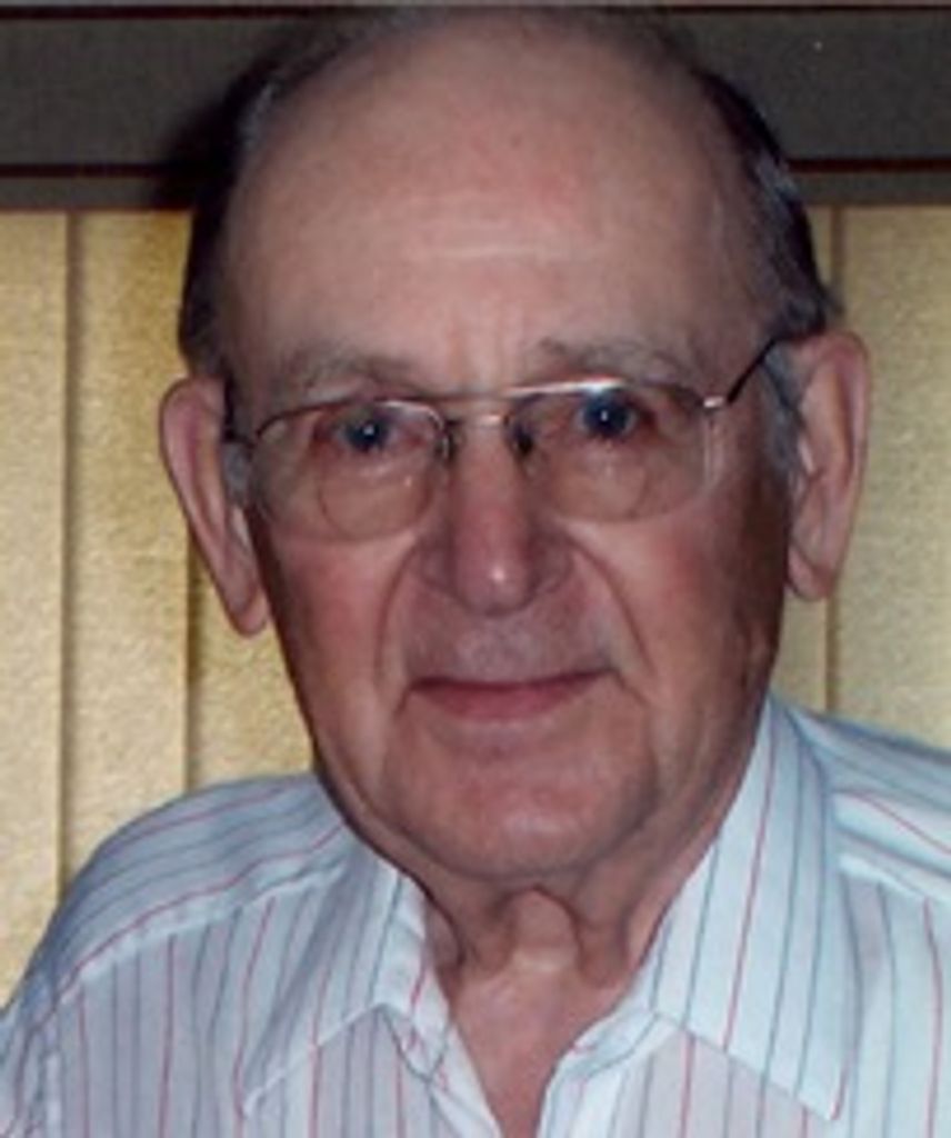 Wallace "Wally"� Munson