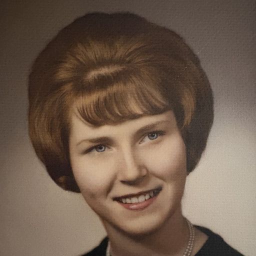 Denise Lyn Halloran Profile Photo