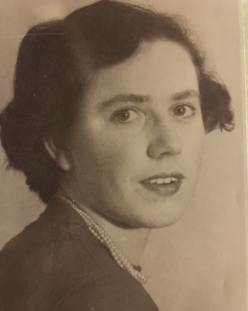 Mary Bernadette Roche Profile Photo