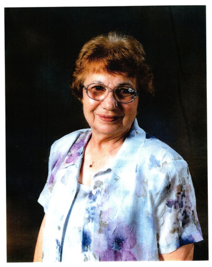 Anna Katsanis Profile Photo