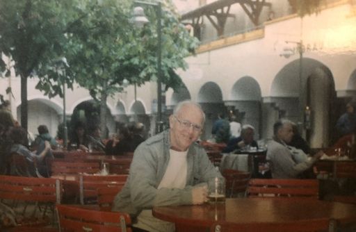 Robert Laflamme photo gallery thumbnail 4 of 91