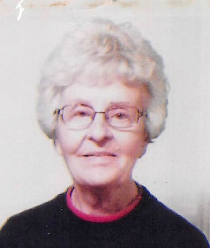 Bernadine "Bernie" Kampschnieder