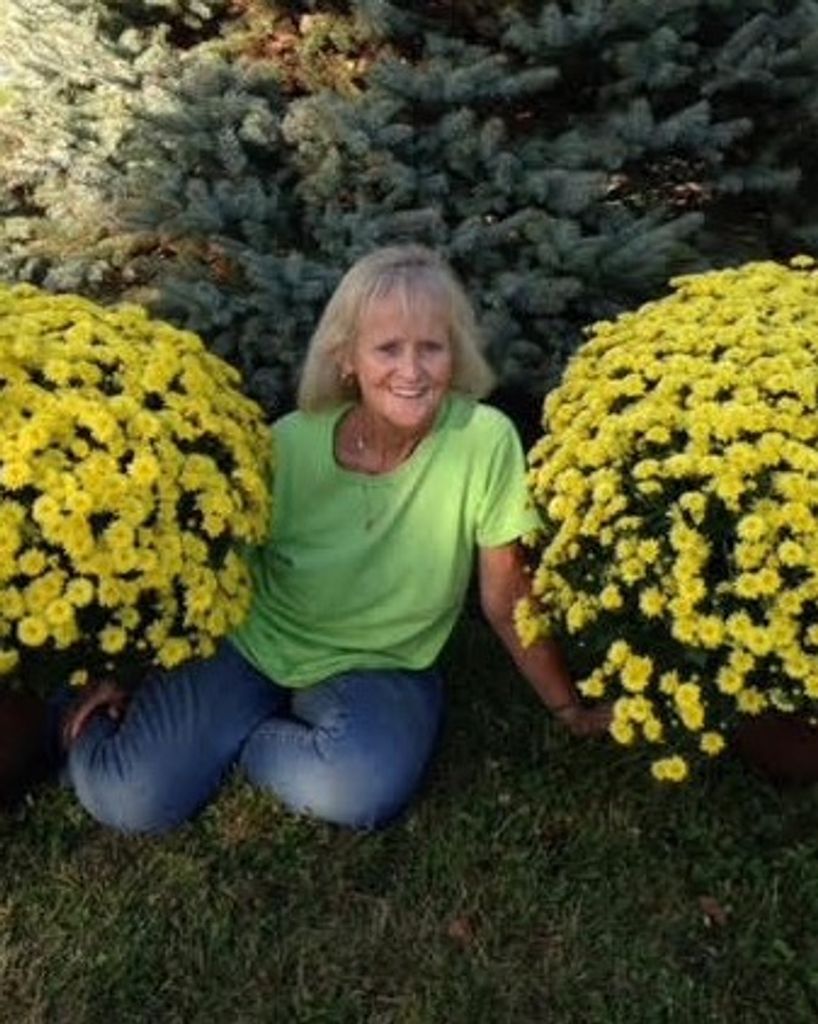 Lois "Annie" Leonard Profile Photo
