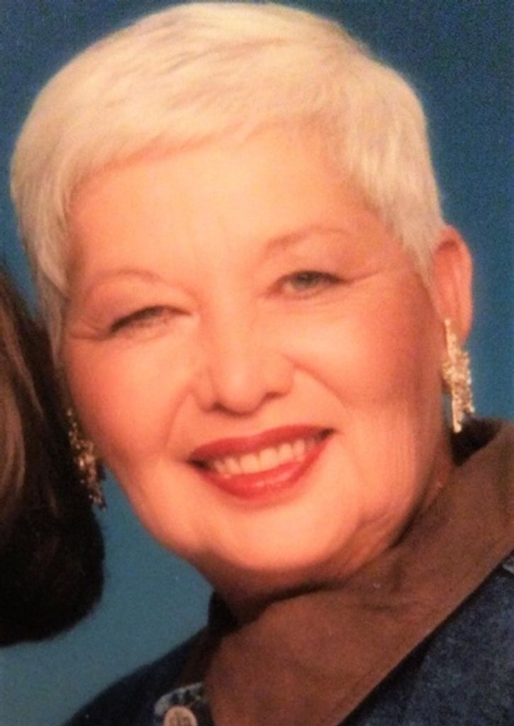 Janet 'Sue' (Litchford) Golden