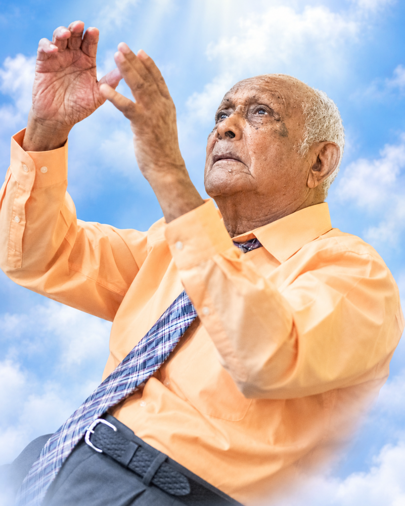 Hipolito Santiago Profile Photo