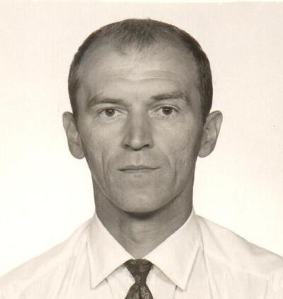 Leon P. Hunter (Hluchota)