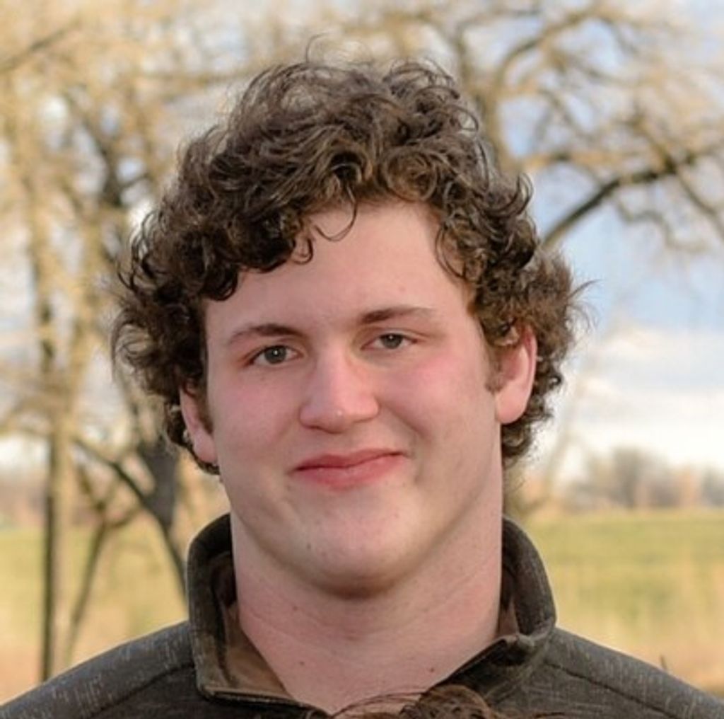 Hunter Charles Deziel Profile Photo
