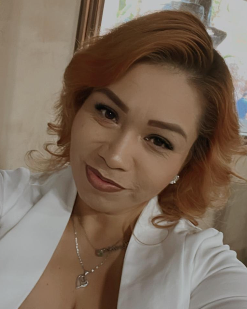 Yesenia Leal
