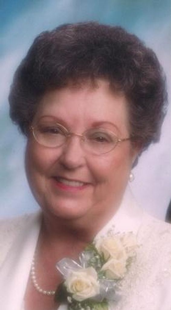 Elizabeth Lula Rose Straub