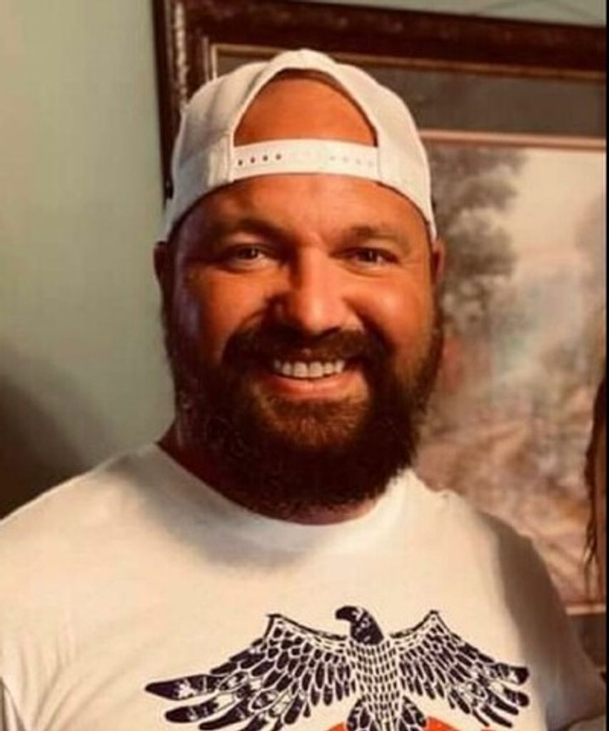 Jonathan Ryan Vaught Profile Photo