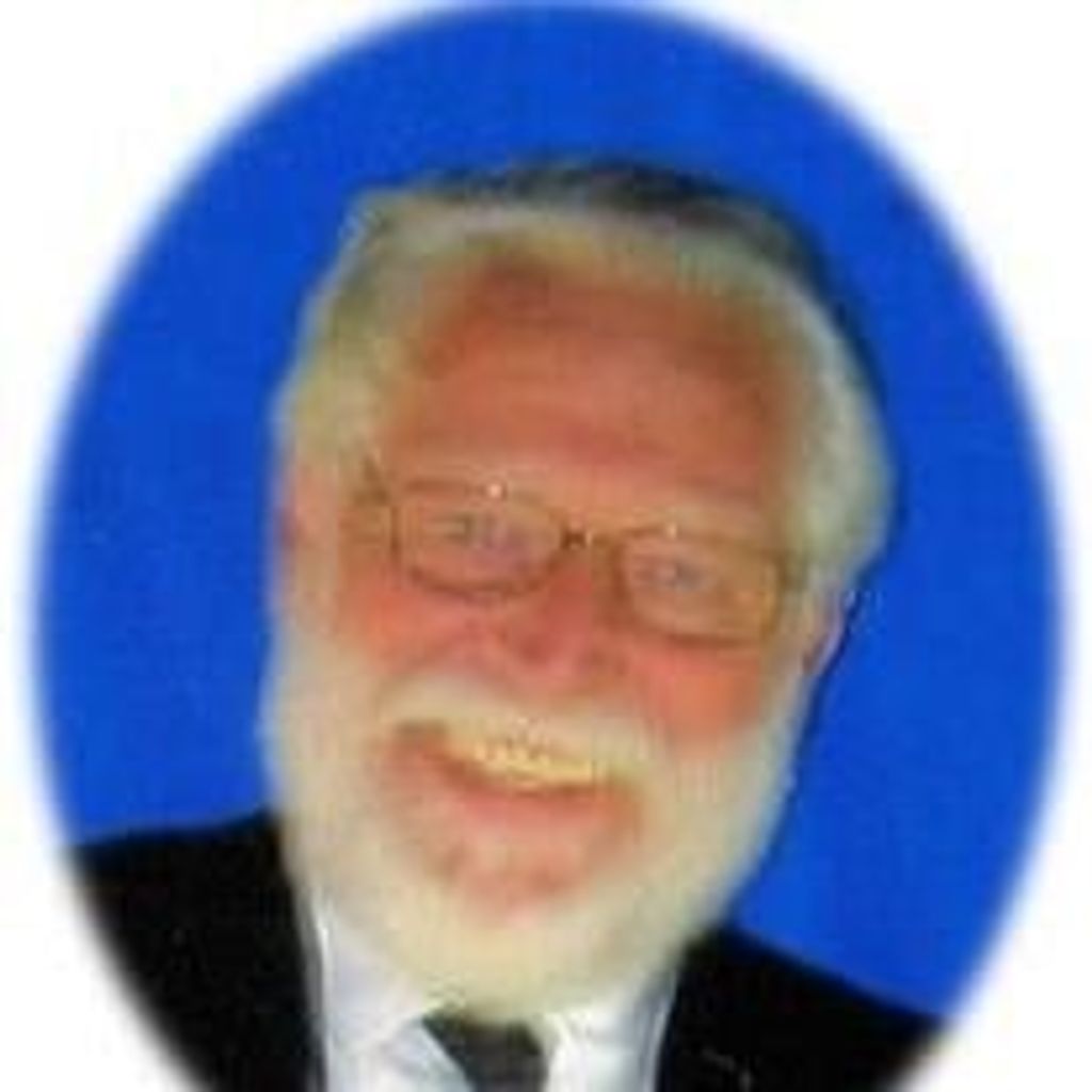 Larry L Carstensen