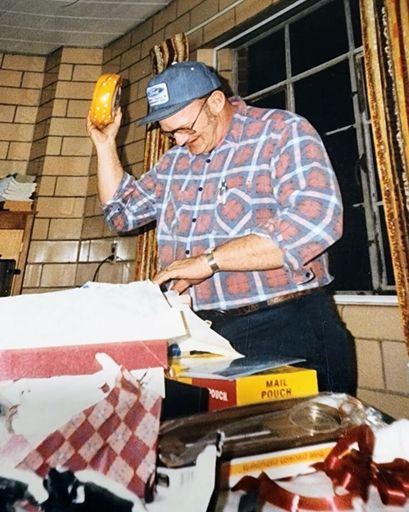 Bernard Lee Moore photo gallery thumbnail 282 of 293