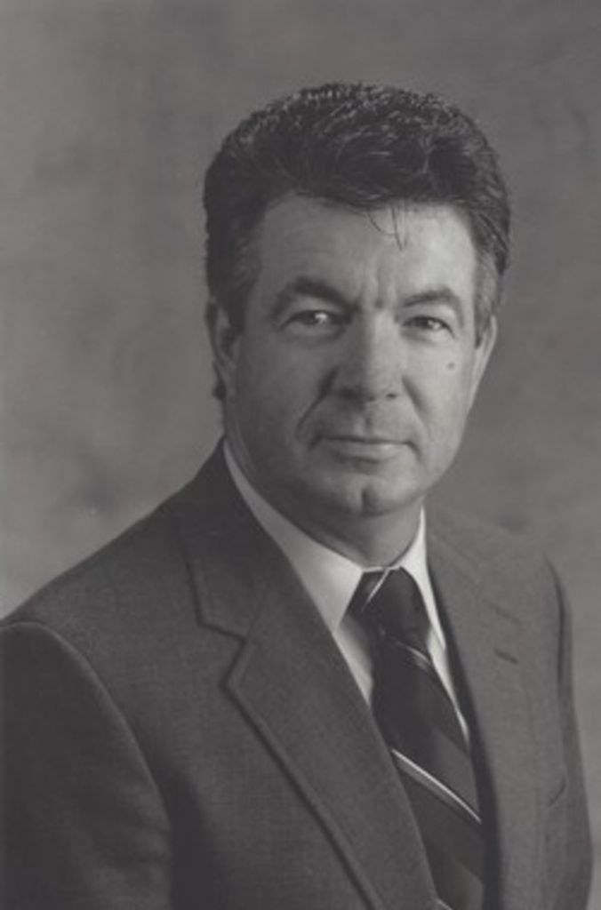 Lamar Ferrell Hale Profile Photo