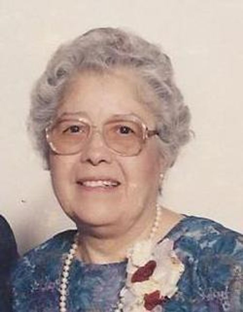 Juanita "Jennie" Luna